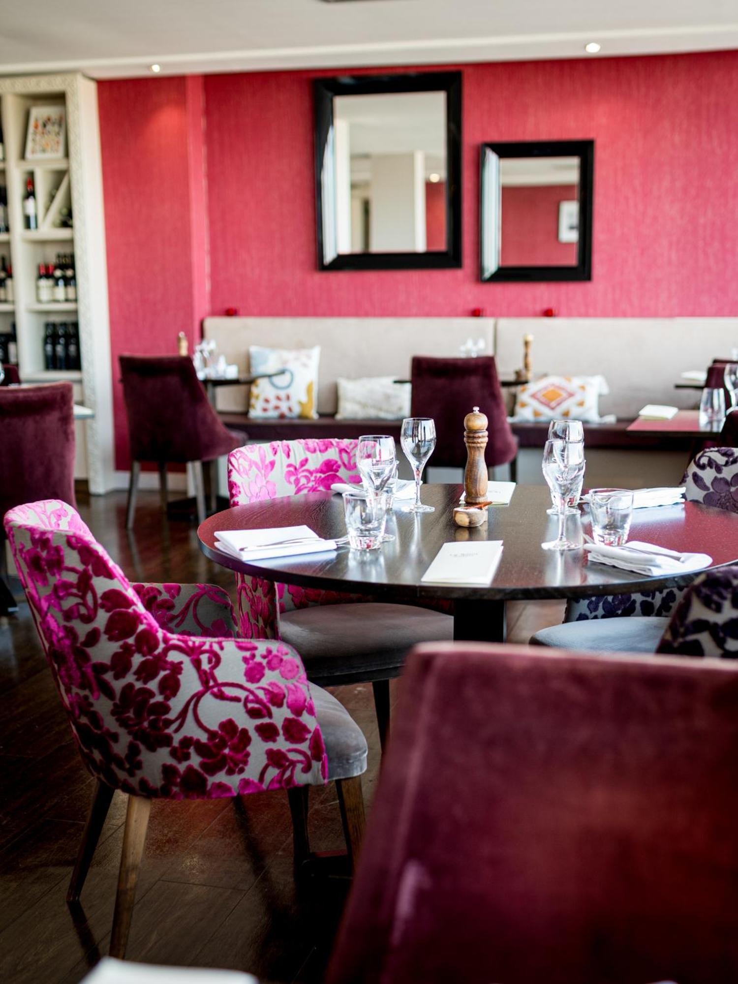 Saint Aubin Logis Hotel & Restaurant Екстериор снимка